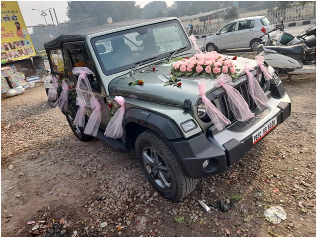 Best Wedding Car Booking Traveller in Jammu 