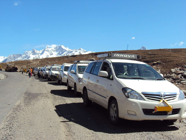 Hire Taxi in Pathankot